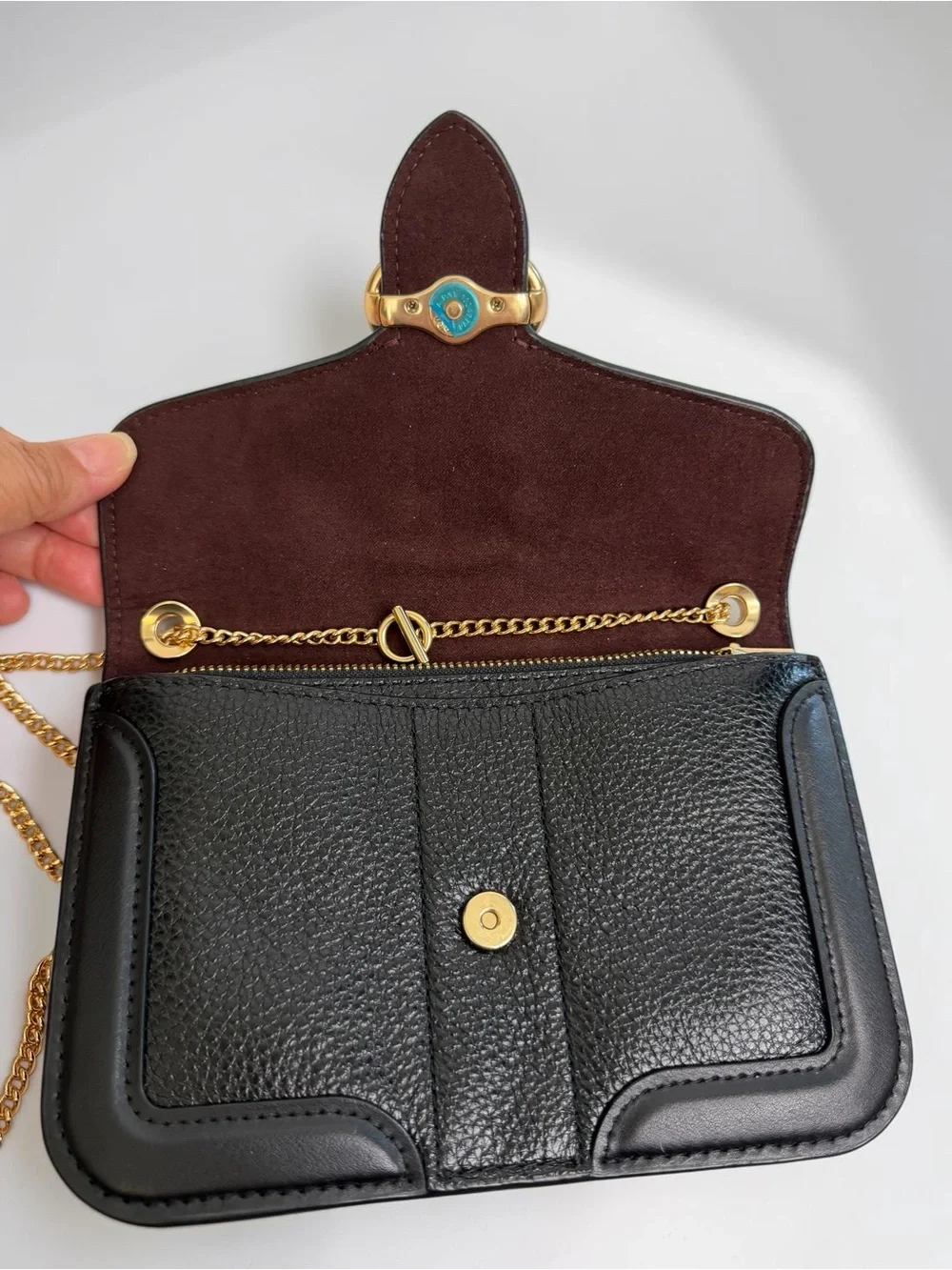 Coach Georgie Chain Crossbody Wallet Black Pebble Leather Rivets Gold Horse
